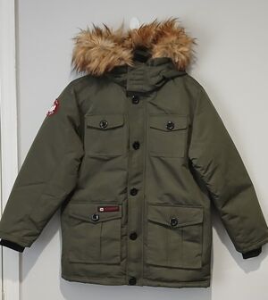 Canada Weather Gear Army Green Heavyweight Artic Parka w Faux Fur Hood Men Sz L.
